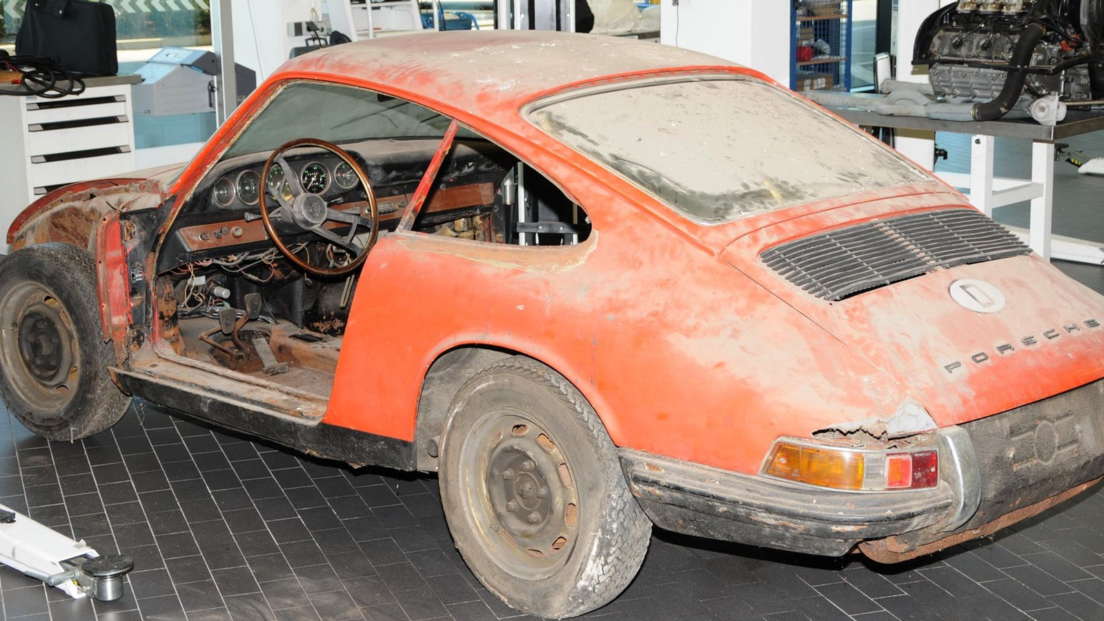 14 barnfind Porsches Classic & Sports Car